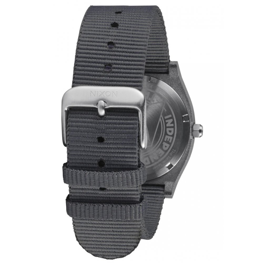 Nixon discount rubber watch