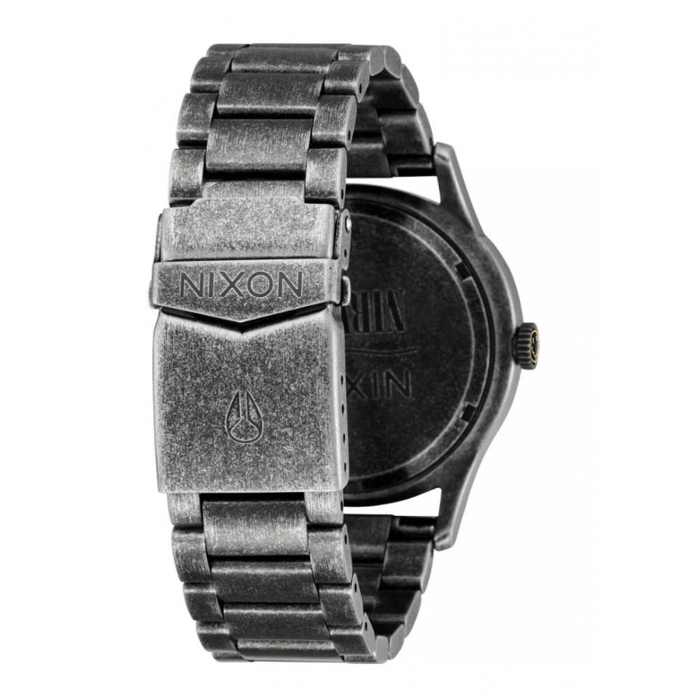 Unisex Ρολόι ΝΙΧΟΝ Nirvana Sentry Wobble 42mm Ανοξείδωτο Ατσάλι Μπρασελέ Ασημί/Yellow Nirvana Smiley A1417-5273-00